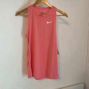 Nike tank